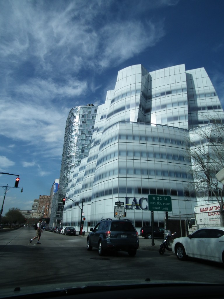 DSCF6173 Frank Gehry designed IAC Headquarters souther facade and completed in 2007