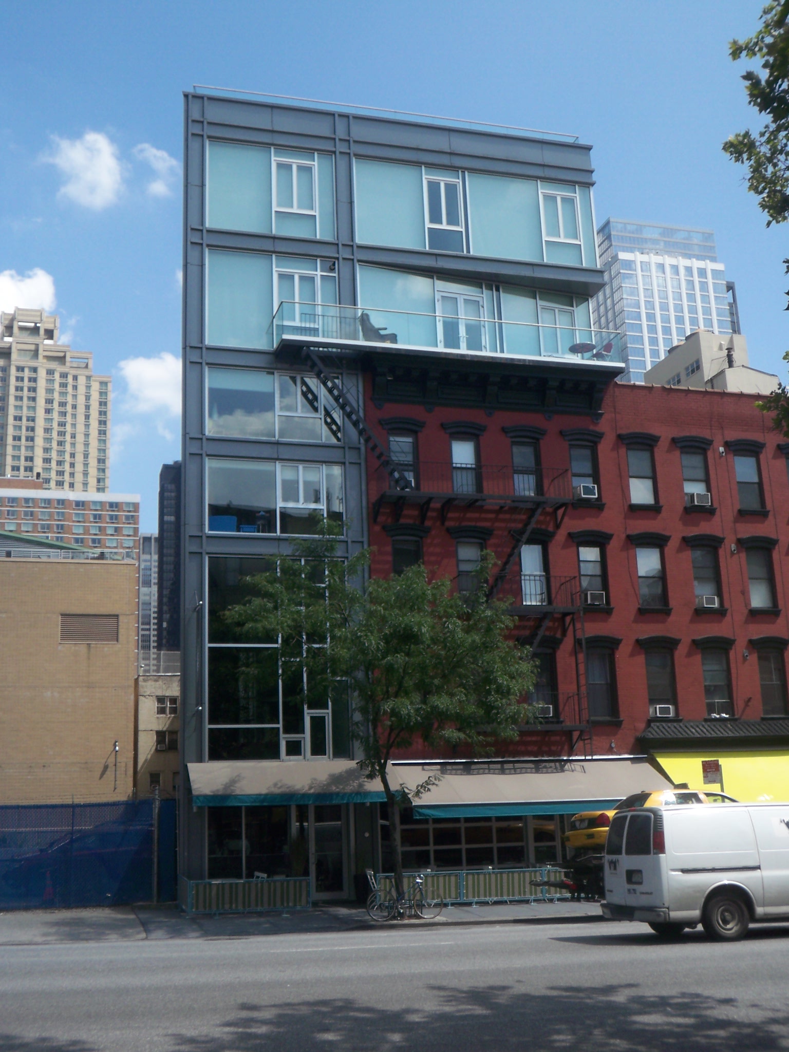9th Ave Building